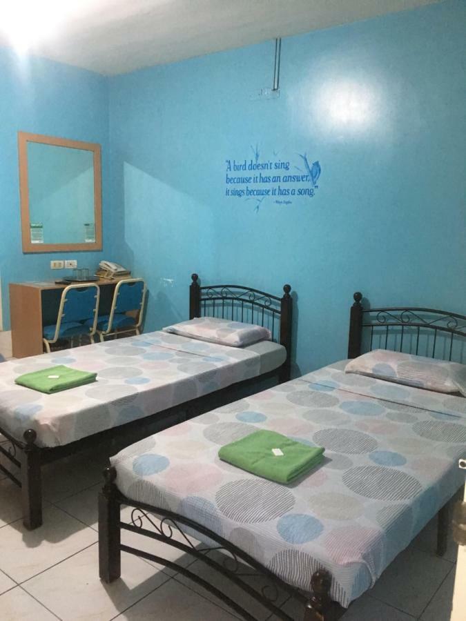 Отель Cebu Elicon House Экстерьер фото